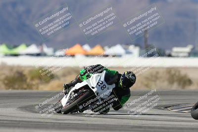 media/Dec-07-2025-CVMA (Sun) [[3e7d2de5dc]]/Race 7-Formula Lightweight Twins Shootout/